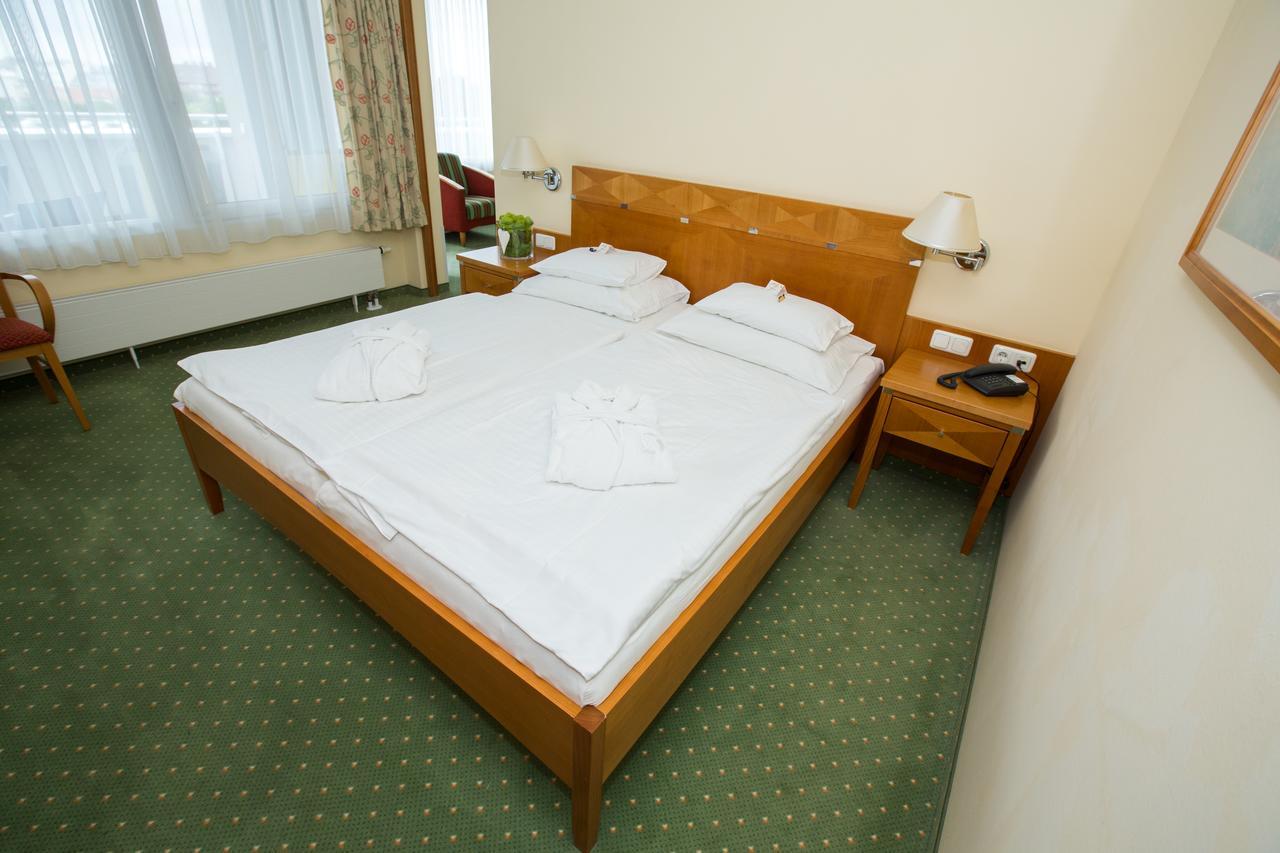 Badener Hof Hotell Exteriör bild